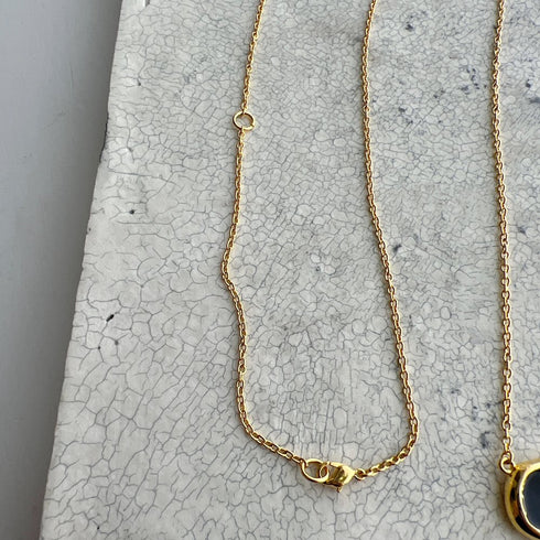 Lulu long necklace